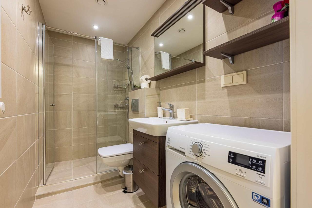 Central Square Apartments 帕兰加 外观 照片