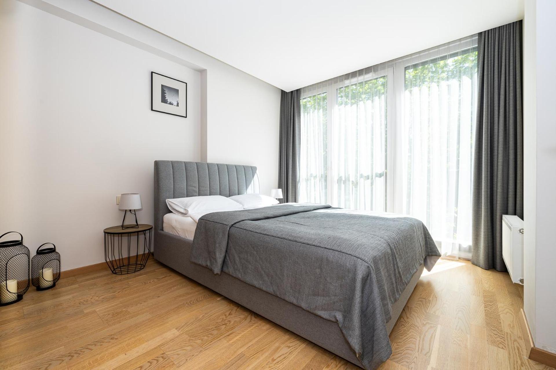 Central Square Apartments 帕兰加 客房 照片