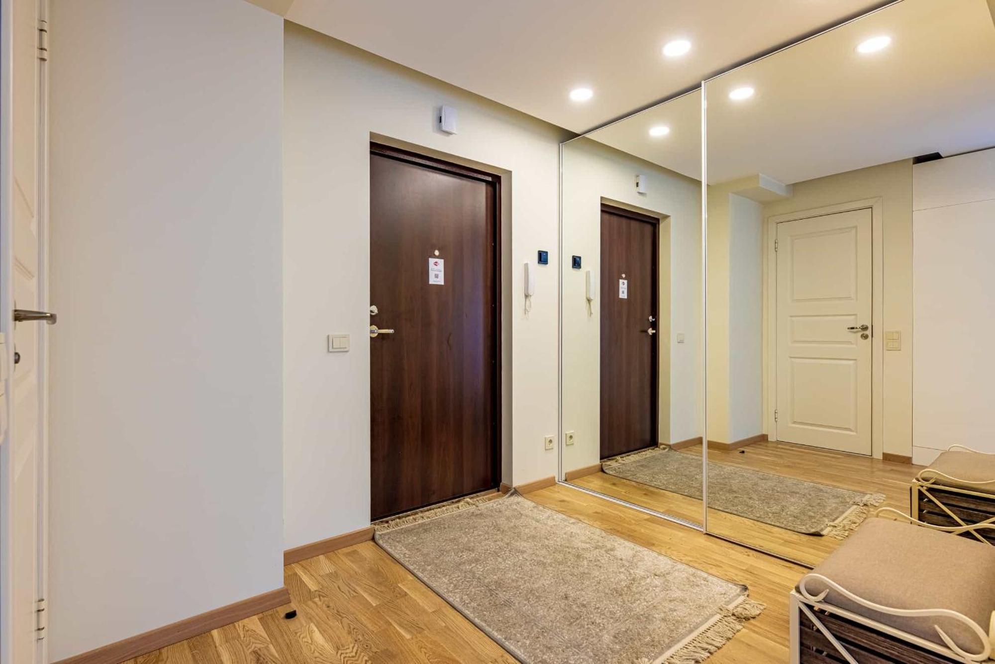 Central Square Apartments 帕兰加 客房 照片